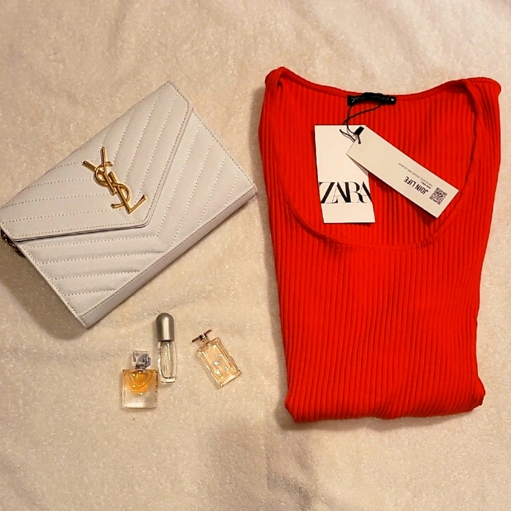Zara Vibrant Red Ribbed Knit Top